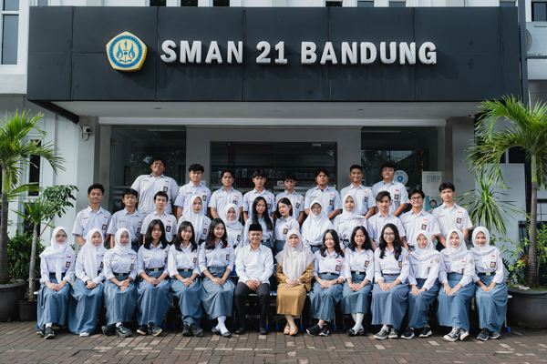 xii-2 - SMAN 21 Bandung
