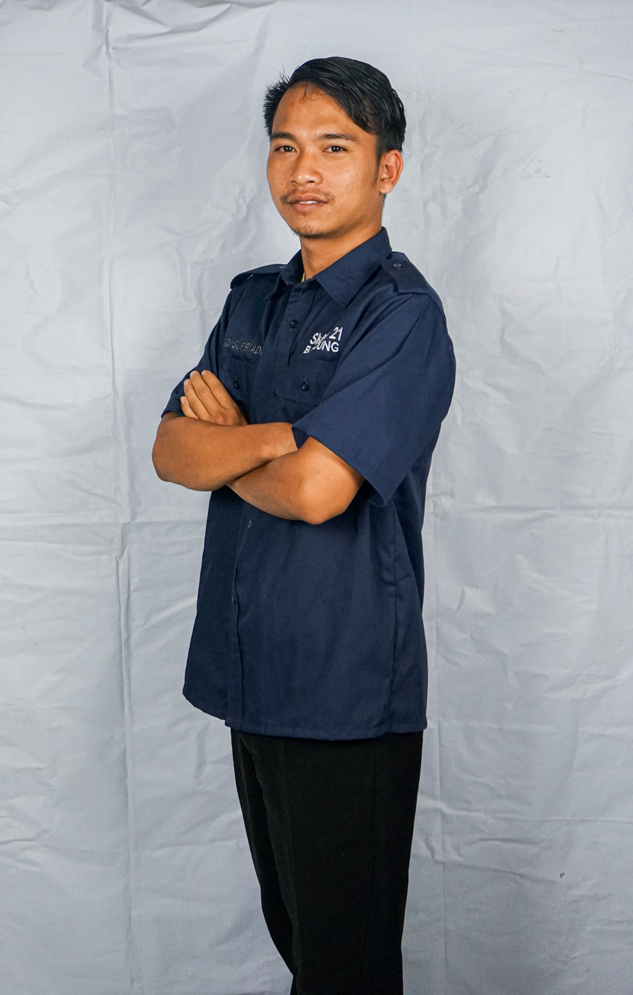 Pak Iyad - Staff Name - SMAN 21 Bandung class 2025
