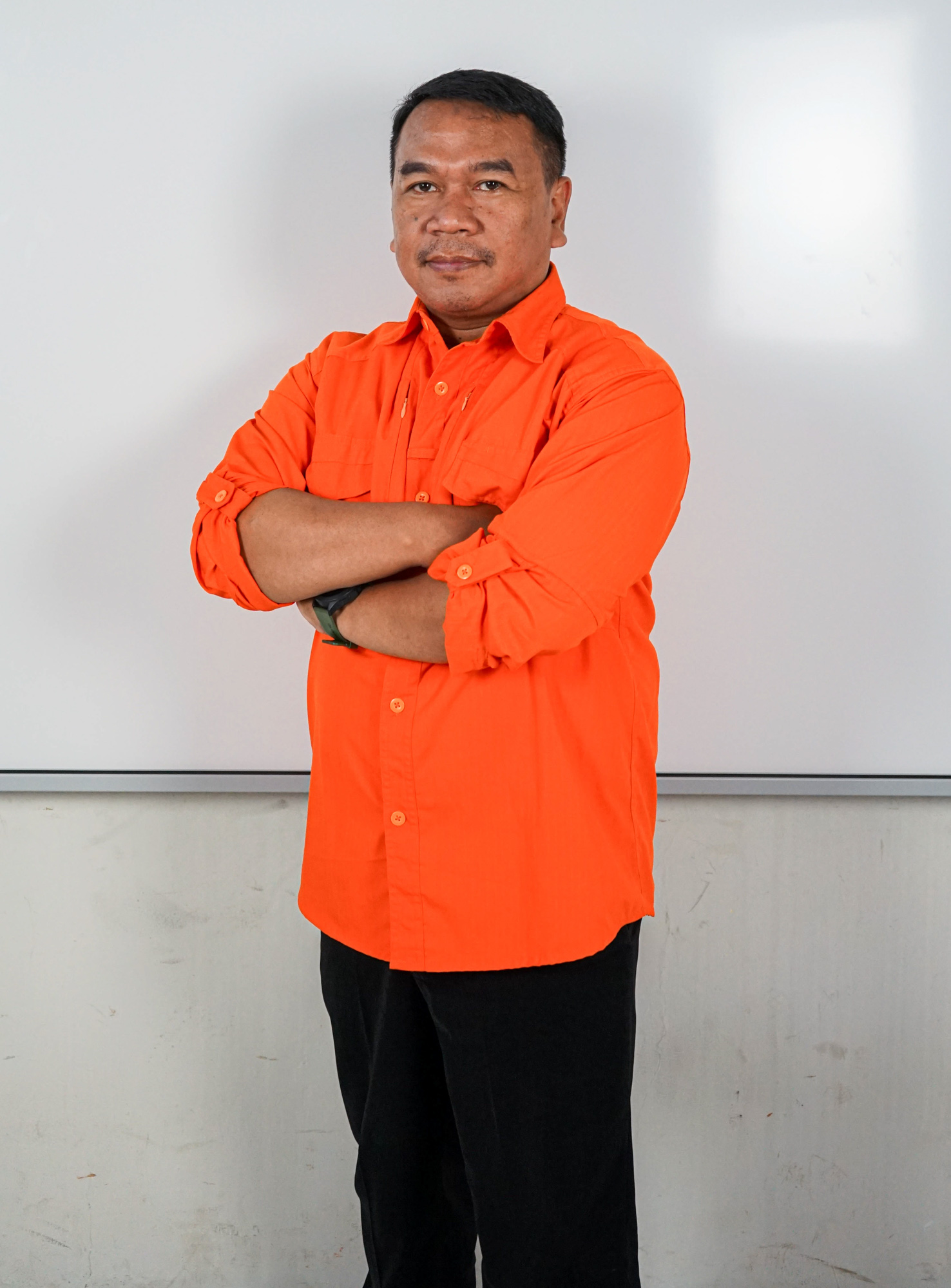 Pak Supri - Staff Name - SMAN 21 Bandung class 2025