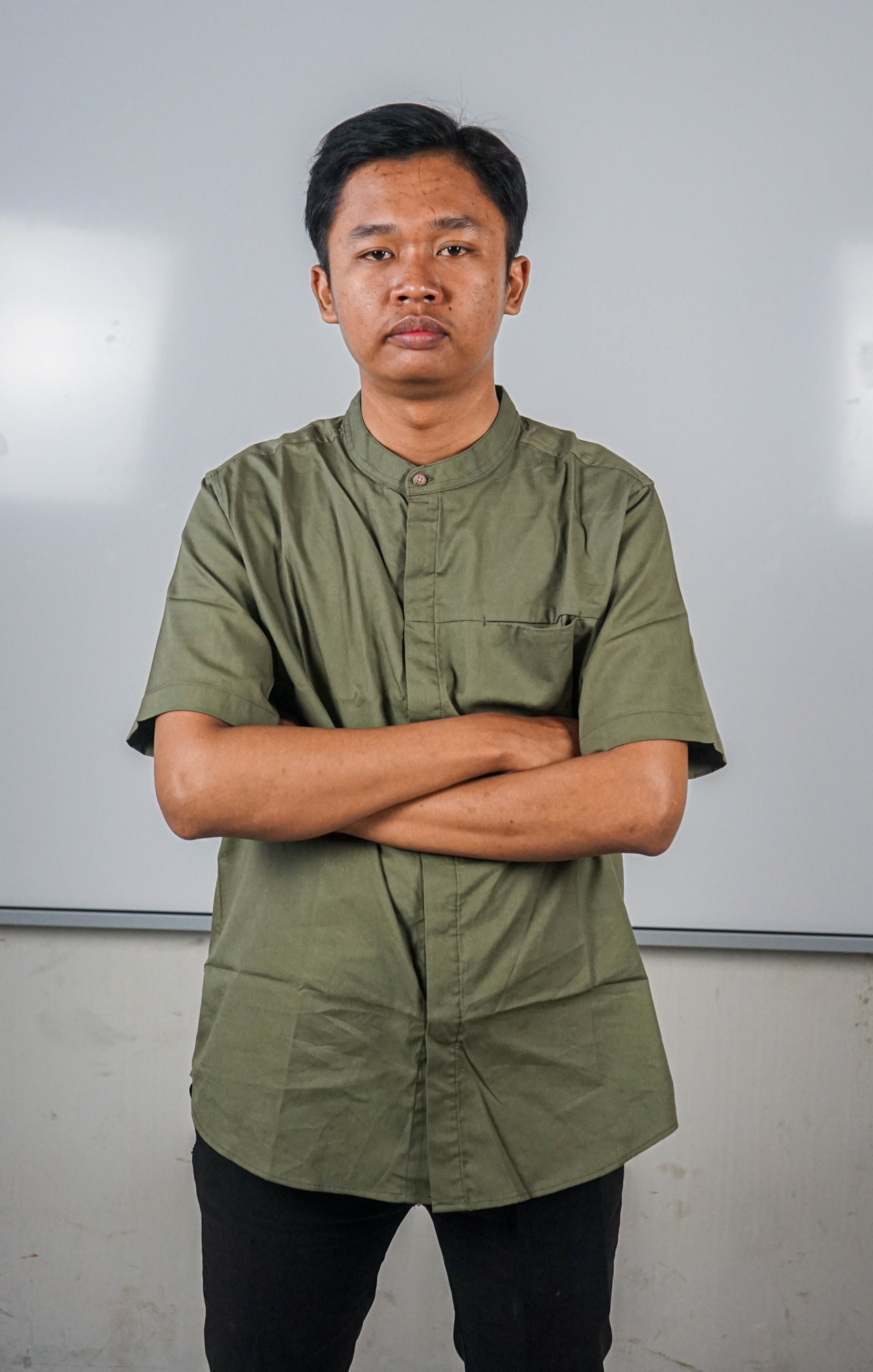 Pak Yogi - Staff Name - SMAN 21 Bandung class 2025
